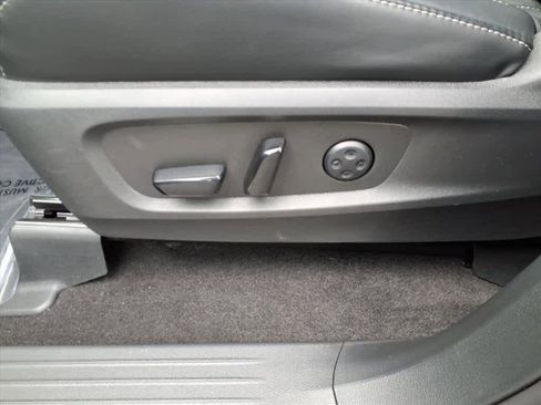 Certified 2023 INFINITI QX60 Pure image 17