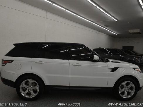 Used 2014 Land Rover Range Rover Sport HSE image 8