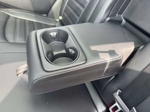 Used 2019 Ford Edge SEL w/ Equipment Group 201A AWD/4WD image 16
