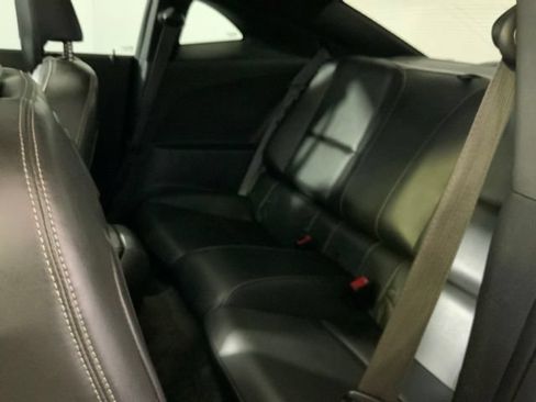 Used 2010 Chevrolet Camaro SS RWD image 29
