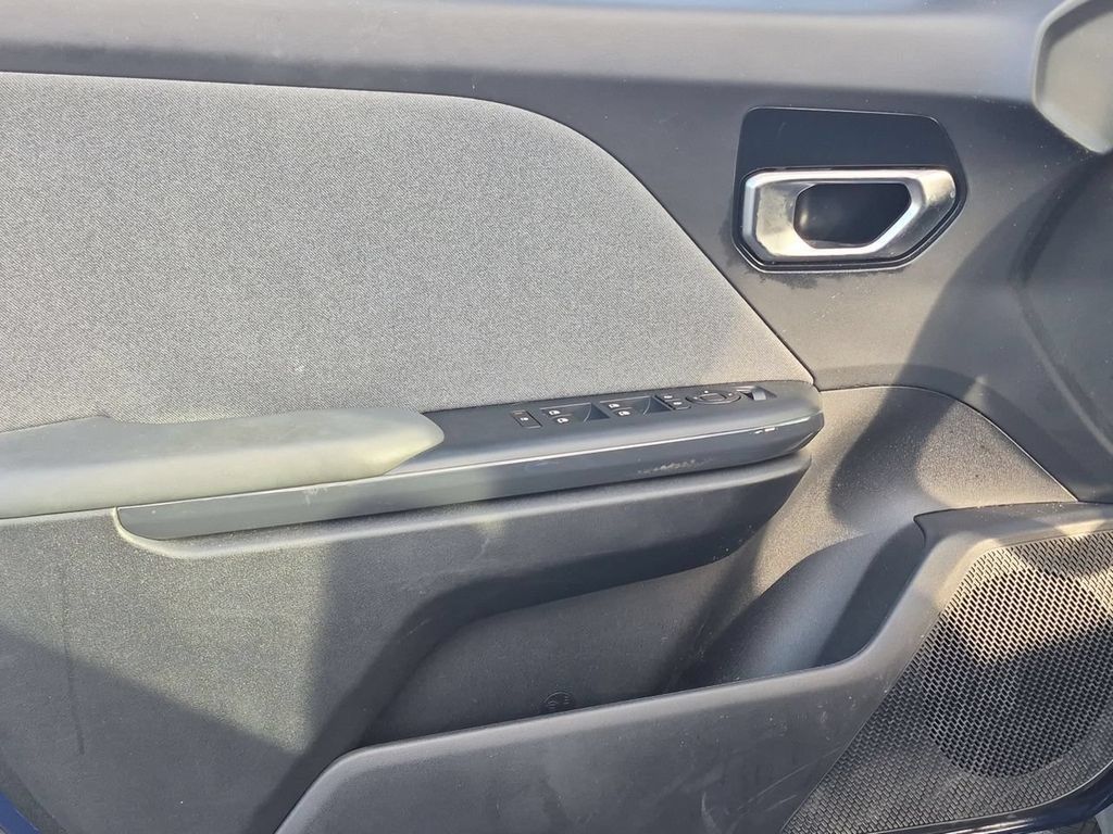 Certified 2025 Kia K4 EX FWD image 22