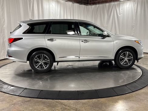 Used 2016 INFINITI QX60 Luxe AWD/4WD image 13