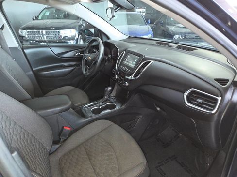 Used 2018 Chevrolet Equinox LT AWD/4WD image 26