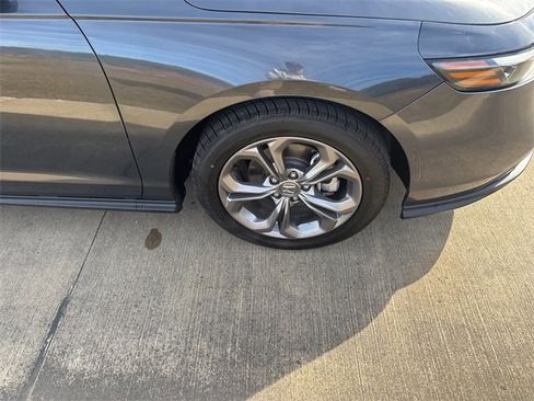 Used 2024 Honda Accord EX image 45