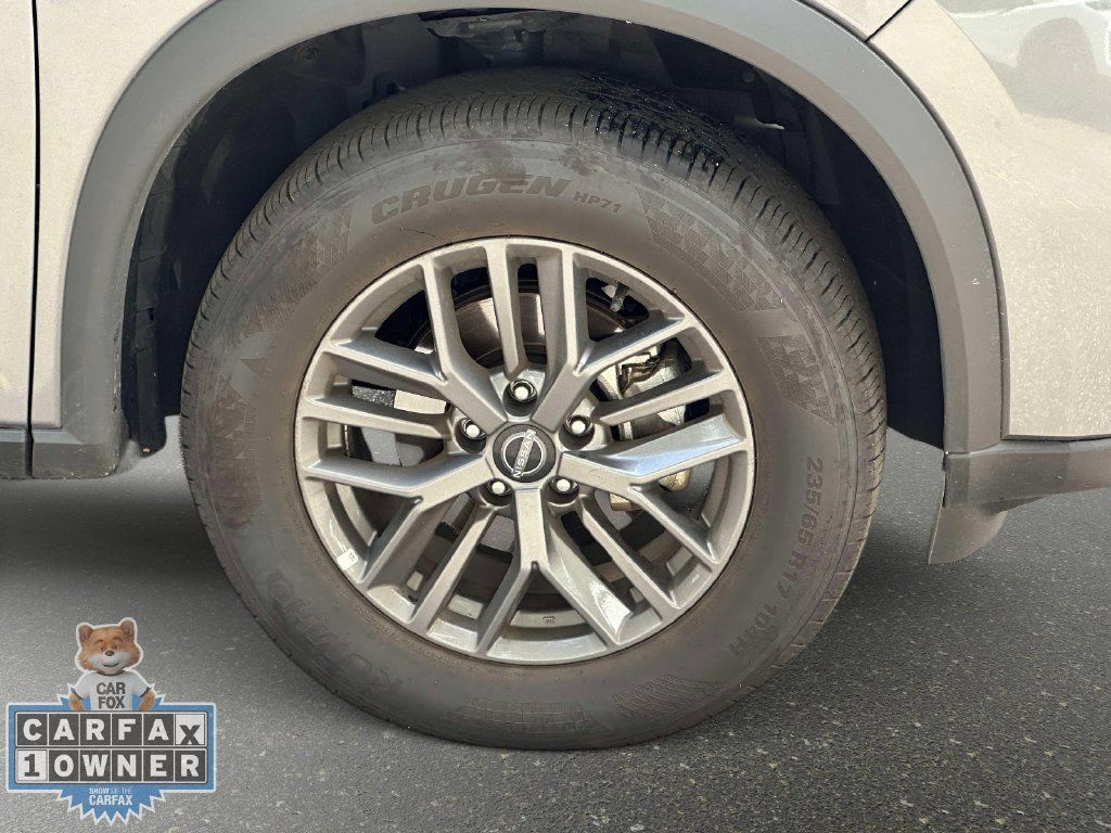 Used 2026 Nissan Rogue SV AWD/4WD image 10