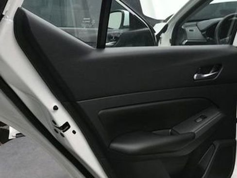 Used 2021 Nissan Altima 2.5 S FWD image 15