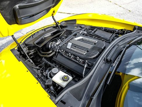 Used 2015 Chevrolet Corvette Z06 w/ 2LZ Preferred Equipment Group RWD image 54