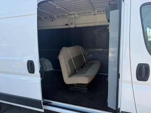 Used 2018 RAM ProMaster 2500 FWD image 26