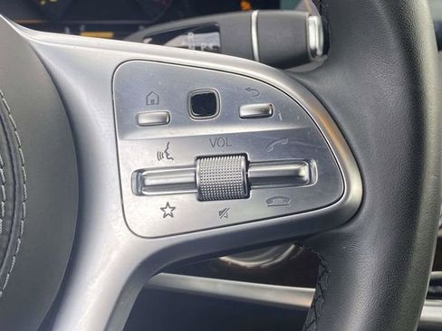 Used 2020 Mercedes-Benz S 560 4MATIC Sedan image 25