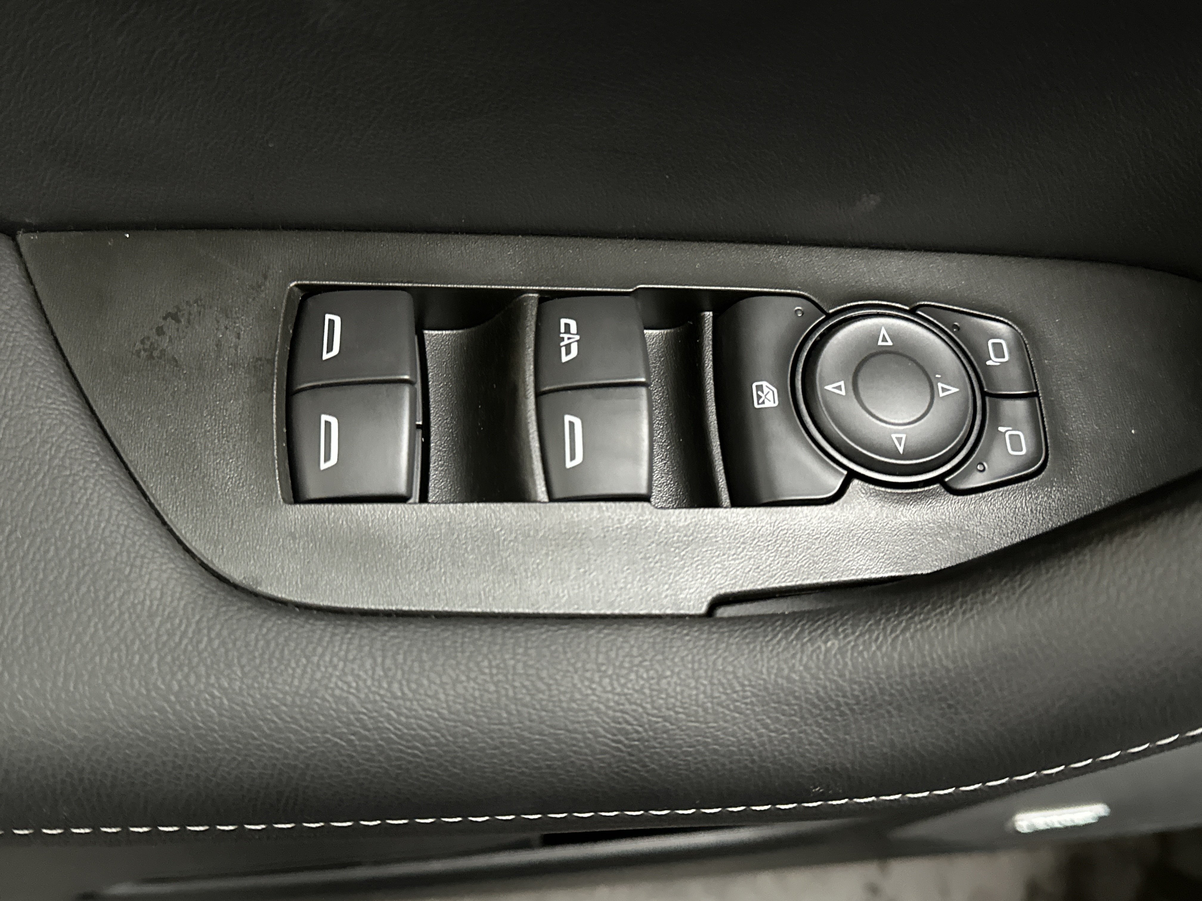 New 2026 Chevrolet Blazer LT w/ Sound & Technology Package FWD image 20
