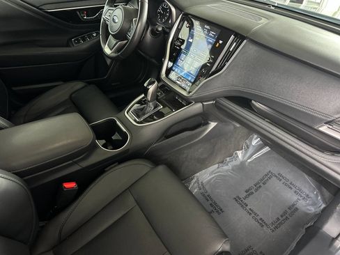 Used 2023 Subaru Outback Limited AWD/4WD image 15