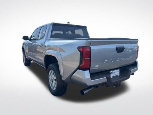 New 2026 Toyota Tacoma SR5 AWD/4WD image 3