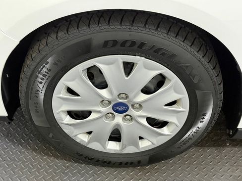 Used 2013 Ford Fusion S image 20