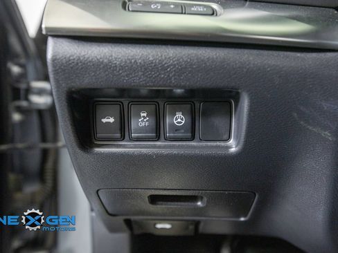 Used 2018 Nissan Maxima SR w/ Midnight Edition FWD image 14