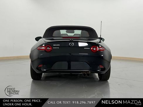 New 2026 MAZDA MX-5 Miata Club w/ Interior Package RWD image 7