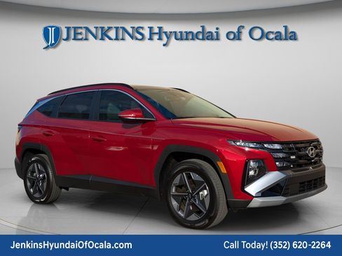 Used 2025 Hyundai Tucson SEL image 1