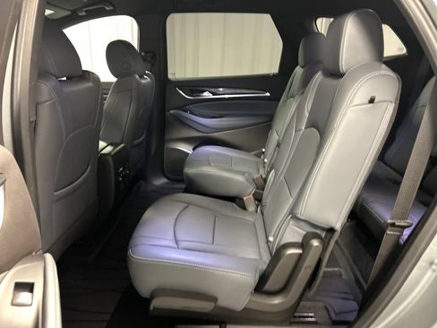 Used 2024 Buick Enclave Essence w/ Sport Touring Edition AWD/4WD image 22