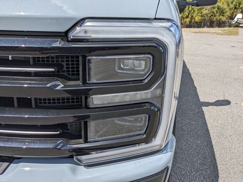 New 2026 Ford F250 Platinum AWD/4WD image 11