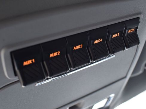 Used 2023 Ford F350 Lariat w/ Lariat Ultimate Package image 34