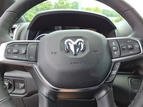 New 2026 RAM 2500 Big Horn AWD/4WD image 9