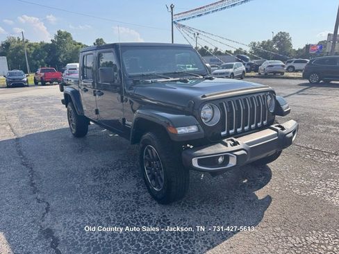 Used 2023 Jeep Gladiator Overland AWD/4WD image 4