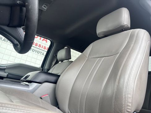 Used 2016 Ford F150 XLT w/ Equipment Group 302A Luxury RWD image 11