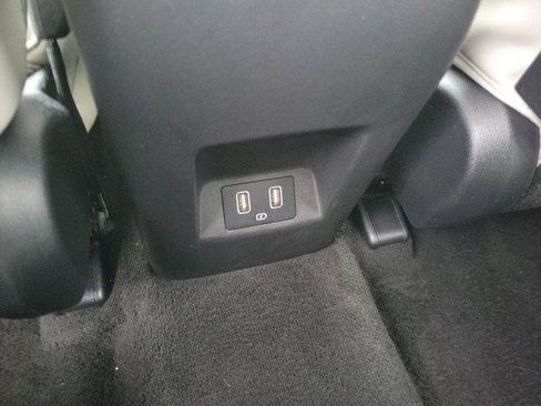 Used 2024 Hyundai Tucson Limited image 11