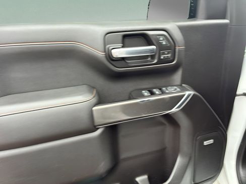 Used 2019 GMC Sierra 1500 AT4 w/ AT4 Premium Package image 12