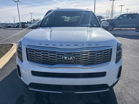 Used 2021 Kia Telluride EX w/ EX Premium Package image 2
