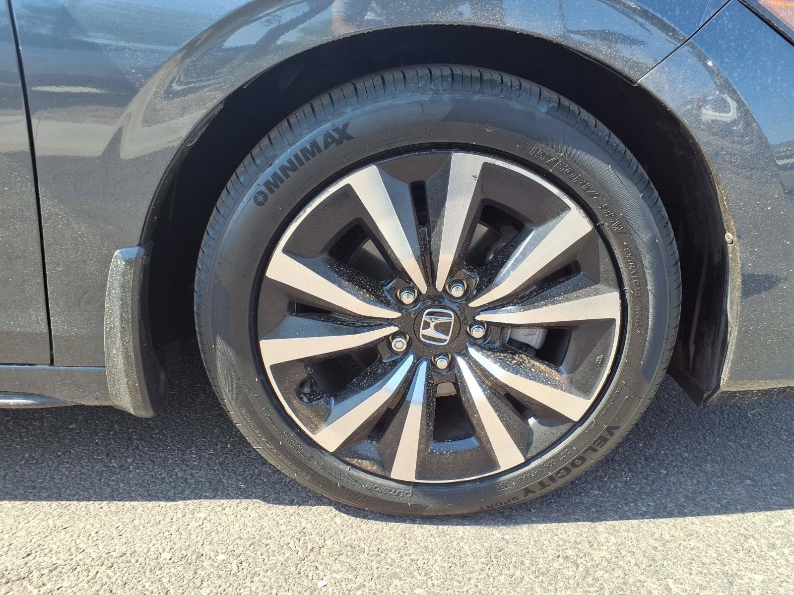 Used 2024 Honda Civic EX-L image 9