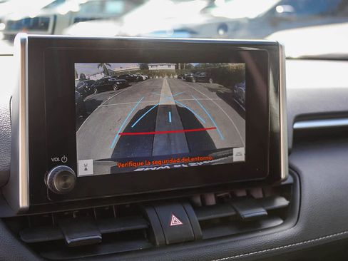 Used 2024 Toyota RAV4 XLE image 32