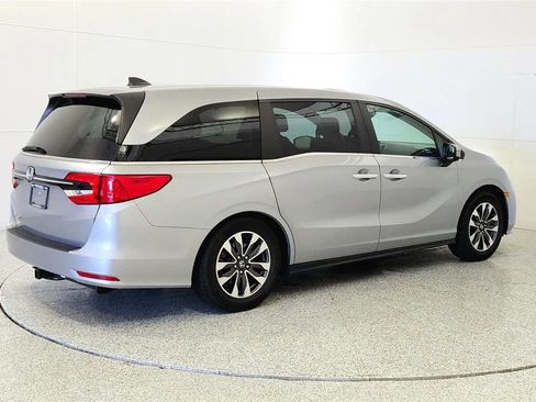 Used 2021 Honda Odyssey EX-L image 7