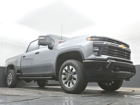 New 2026 Chevrolet Silverado 2500 Custom w/ Custom Convenience Package AWD/4WD image 38