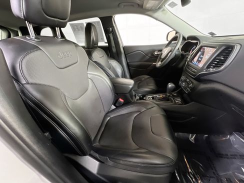 Used 2022 Jeep Cherokee Latitude Lux AWD/4WD image 26