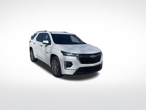 Used 2023 Chevrolet Traverse High Country AWD/4WD image 6