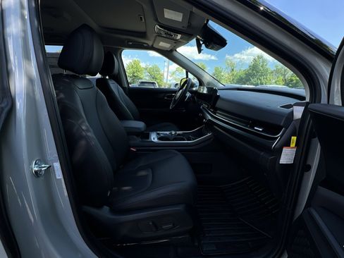 New 2026 Kia Carnival SX FWD image 42