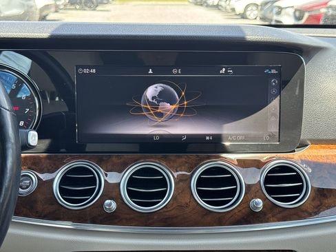 Used 2019 Mercedes-Benz E 450 4MATIC Wagon image 10