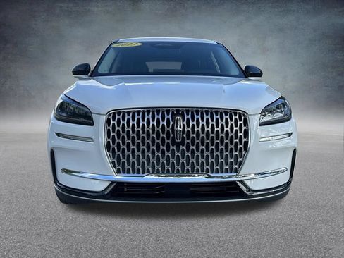 Used 2023 Lincoln Corsair FWD image 2