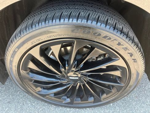 Used 2024 Lincoln Aviator Reserve w/ Equipment Group 201A AWD/4WD image 9