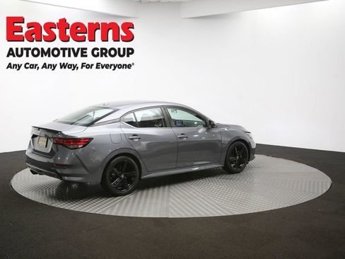 Used 2023 Nissan Sentra SR w/ Trunk Package image 41