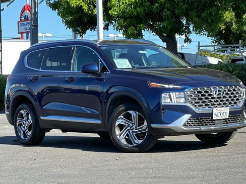 Used 2022 Hyundai Santa Fe SEL w/ Cargo Package AWD/4WD image 2