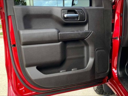 Used 2021 Chevrolet Silverado 1500 Custom RWD image 21
