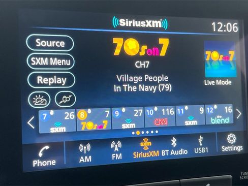 Used 2022 Nissan Frontier SV image 21