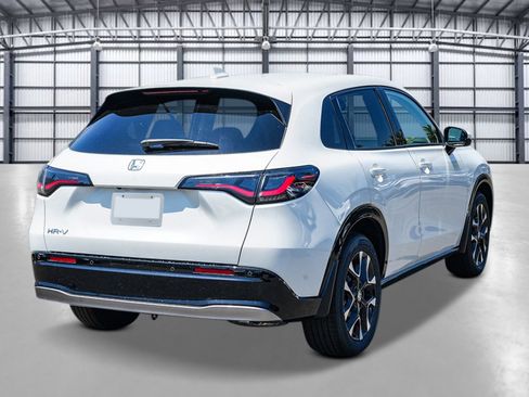 New 2026 Honda HR-V EX-L image 4