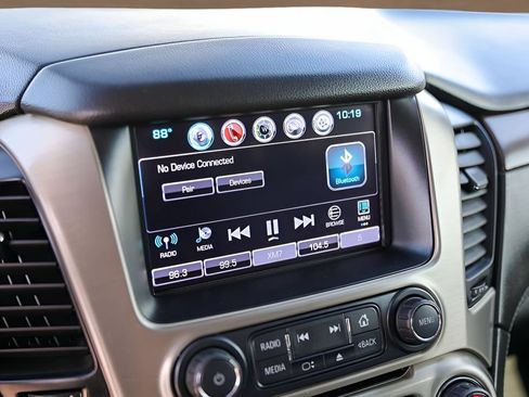 Used 2020 GMC Yukon Denali w/ Denali Ultimate Package RWD image 16
