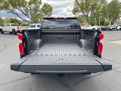 New 2026 Chevrolet Silverado 1500 RST w/ RST All Star Premium Package AWD/4WD image 12