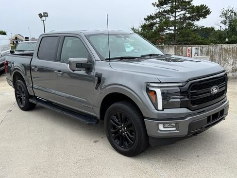 Used 2024 Ford F150 Lariat w/ Equipment Group 502A High AWD/4WD image 6