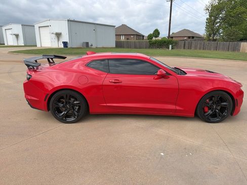 Used 2023 Chevrolet Camaro LT RWD image 6