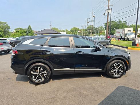Used 2023 Kia Sportage EX FWD image 23