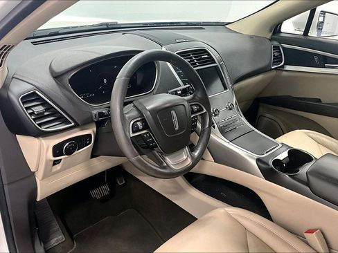 Used 2020 Lincoln Nautilus FWD w/ Equipment Group 101A image 12